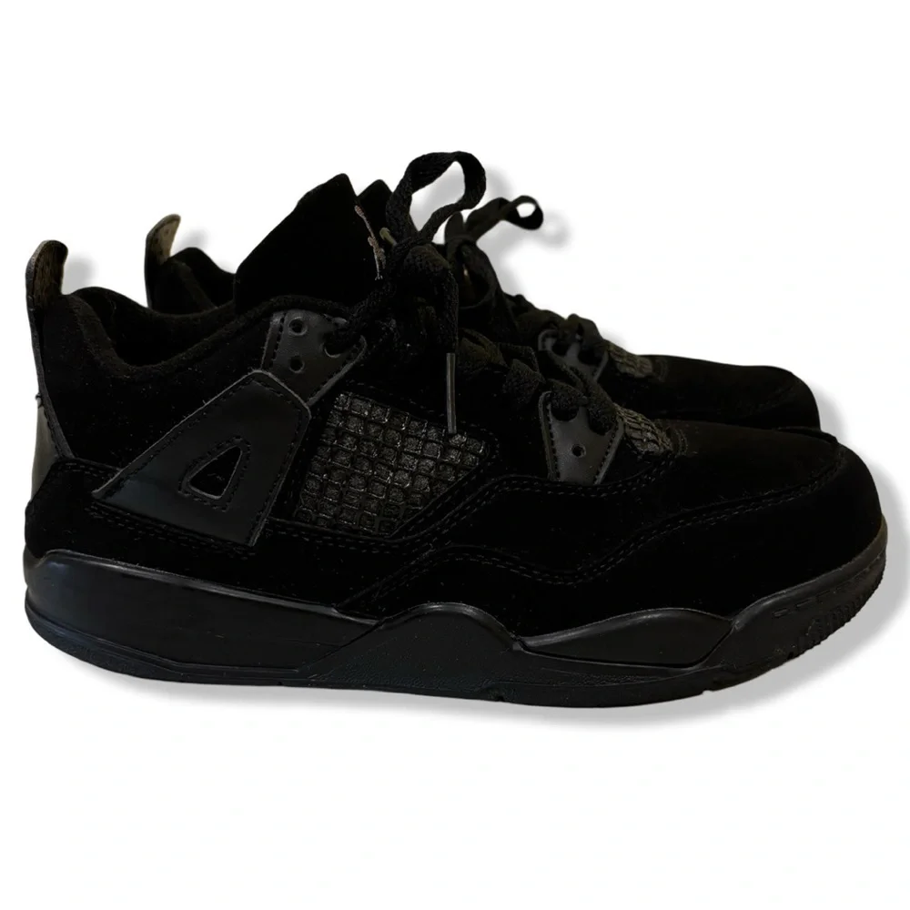 Kids Jordan 4 Black Cats - Picture 2 of 6